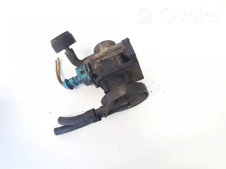 Volvo S40, V40 Turbo solenoid valve 4z15396