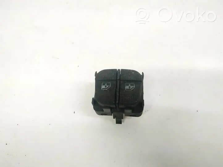 Volkswagen PASSAT B4 Interruptor del elevalunas eléctrico 3A0959855A