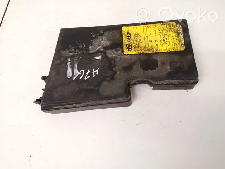 Ford Focus C-MAX Fuse box cover 3m5t14a076ac