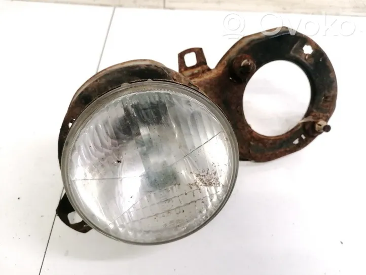 BMW 3 E21 Lampa przednia 