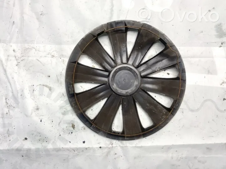 Volkswagen Golf IV R14 wheel hub/cap/trim 