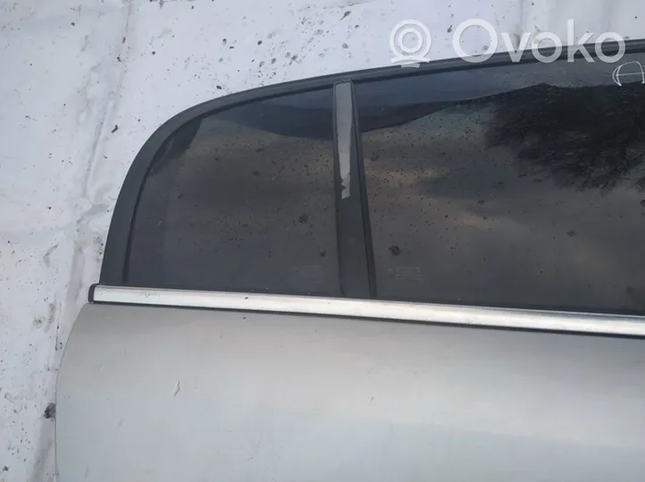 Opel Signum Listwa / Uszczelka szyby drzwi tylnych 