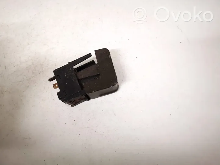 Audi 80 90 B2 Bouton de dégivrage pare-brise 811941503a