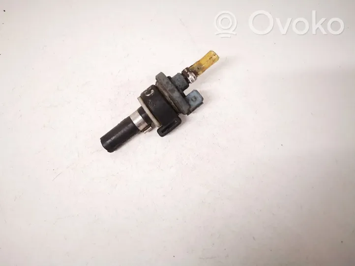 Volkswagen PASSAT B4 Valve vacuum 0280142162