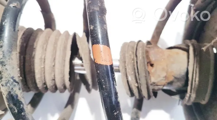 Toyota RAV 4 (XA20) Front coil spring 