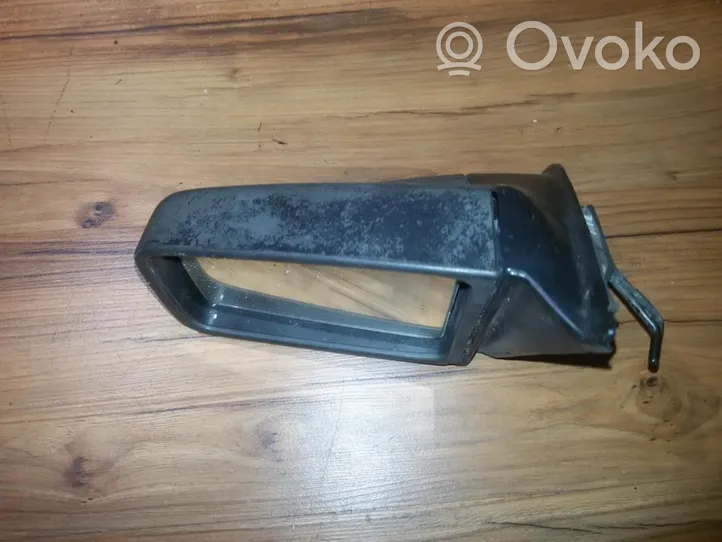 Opel Kadett E Rétroviseur électrique de porte avant 0510411