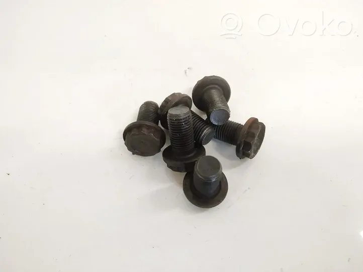 Hyundai Coupe Nuts/bolts 