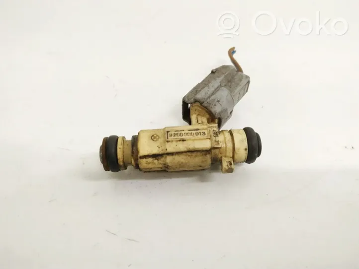 Hyundai Coupe Fuel injector 3531023500