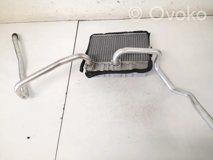 BMW X3 E83 Radiateur de chauffage 