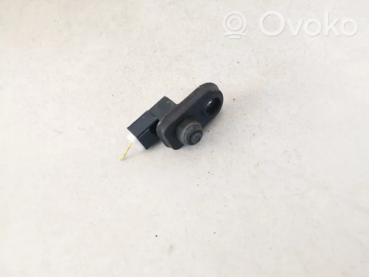 Mitsubishi Outlander Front door sensor 