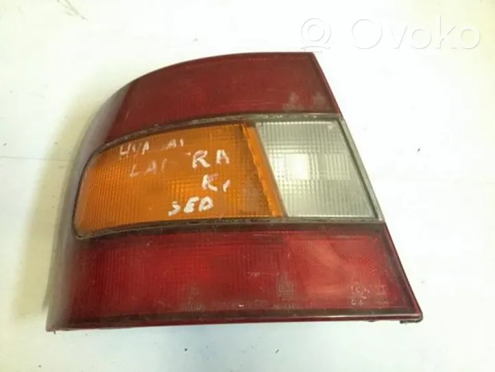 Hyundai Lantra I Takavalot 7r011110