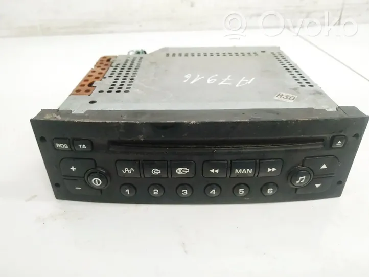 Peugeot 307 Unité principale radio / CD / DVD / GPS 96545978xt