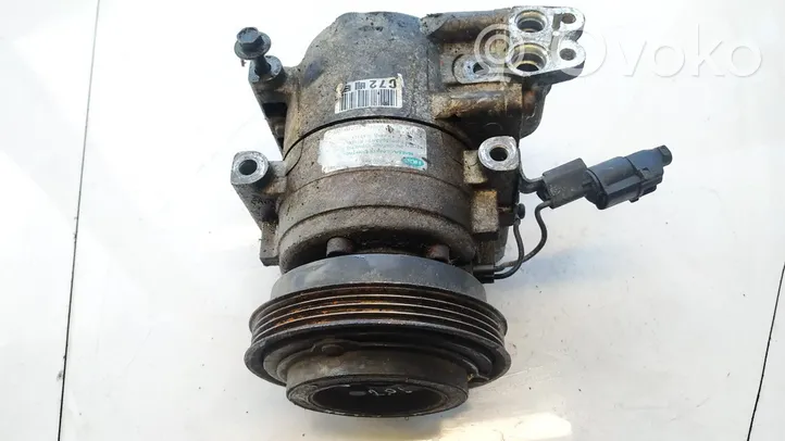 Hyundai Coupe Ilmastointilaitteen kompressorin pumppu (A/C) cd1ba03