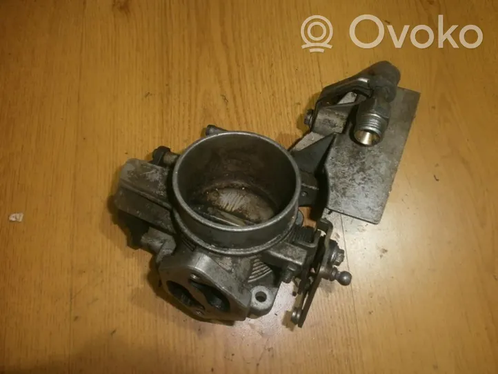 Opel Omega B1 Throttle valve 90411550