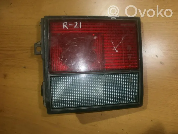 Renault 21 Lampy tylnej klapy bagażnika 00265