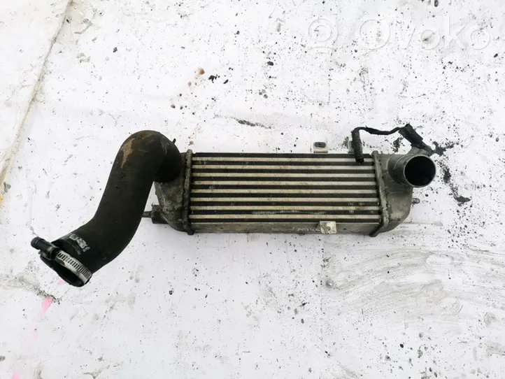 Hyundai i30 Chłodnica powietrza doładowującego / Intercooler 282712A610