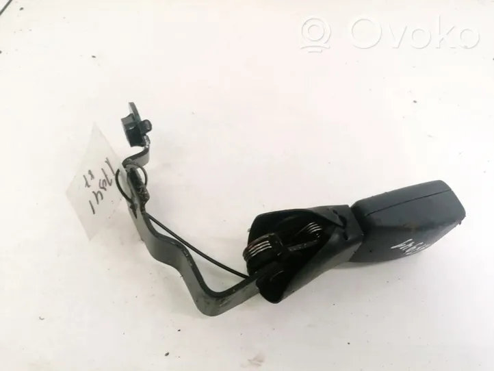 Toyota Avensis T250 Rear seatbelt 127559