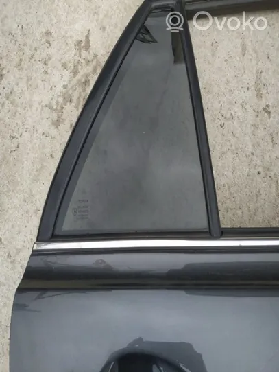 Toyota Avensis T250 Rivestimento modanatura del vetro della portiera posteriore 