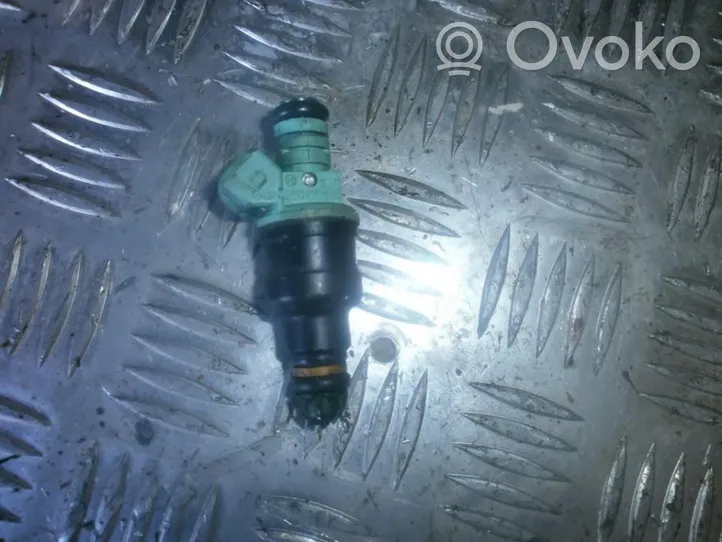 BMW 5 E34 Injecteur de carburant 0280150415