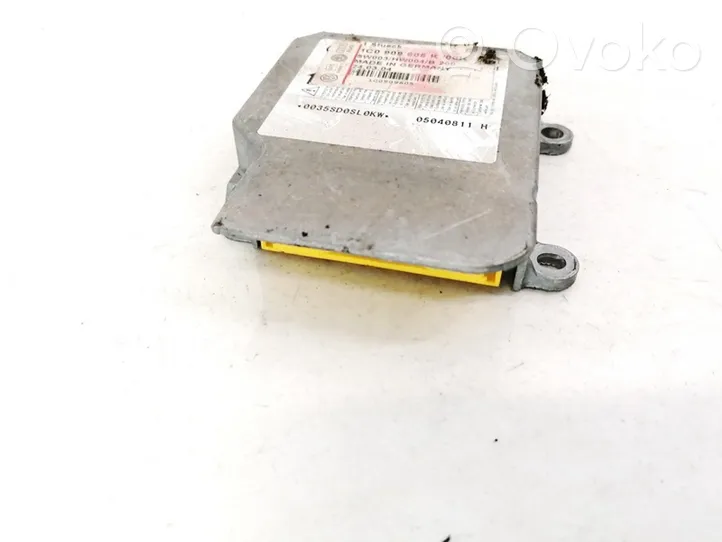 Volkswagen Polo Airbag control unit/module 1C0909605K