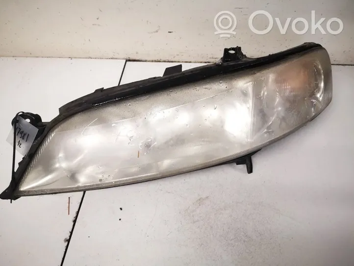 Opel Vectra B Lampa przednia 90586844