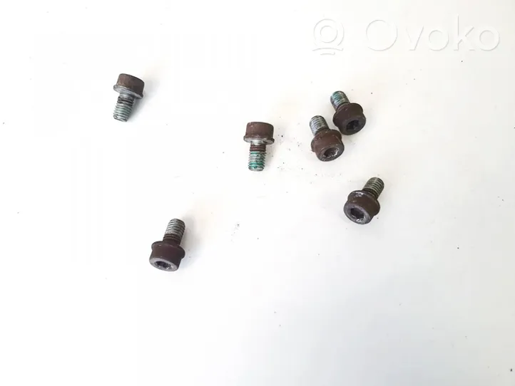 Audi A6 S6 C6 4F Nuts/bolts 