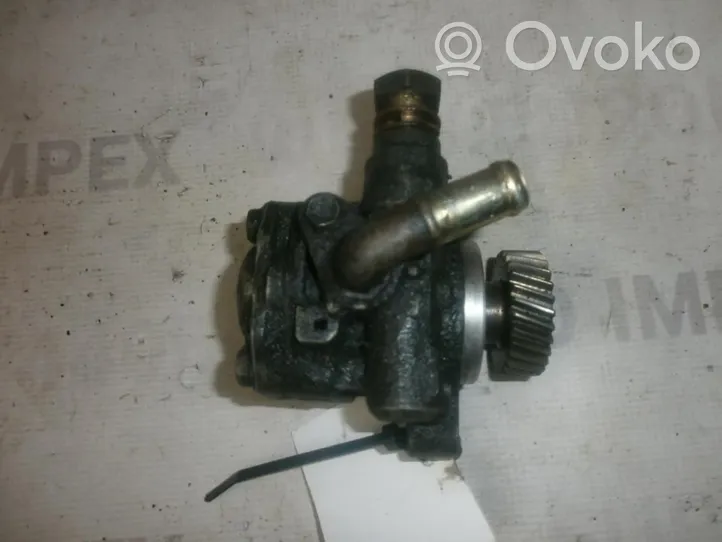 Nissan Primera Power steering pump 