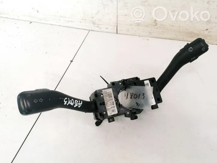 Audi A2 Leva/interruttore dell’indicatore di direzione e tergicristallo 8L0953513G