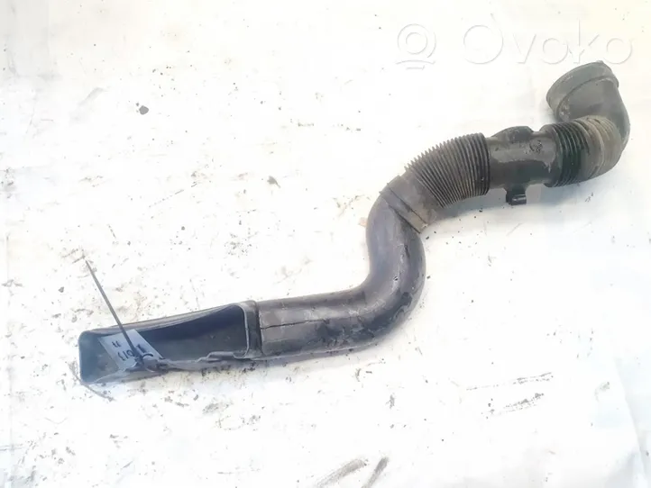 Audi A2 Air intake hose/pipe 8z0129617b