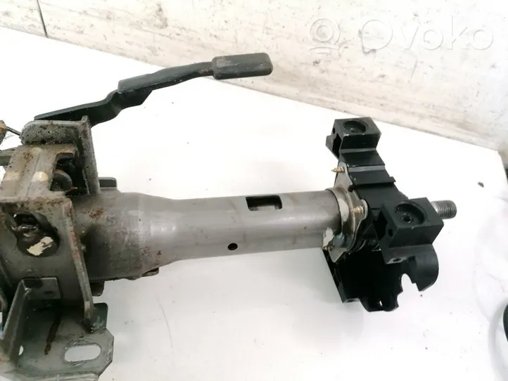 Nissan Almera N16 Steering wheel axle 