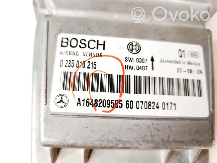 Mercedes-Benz ML W164 Sterownik / Moduł Airbag 0285010215