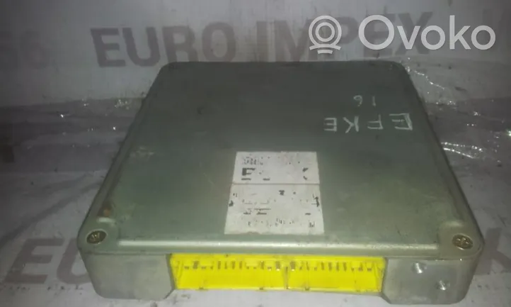 Mazda 323 F Sterownik / Moduł ECU 