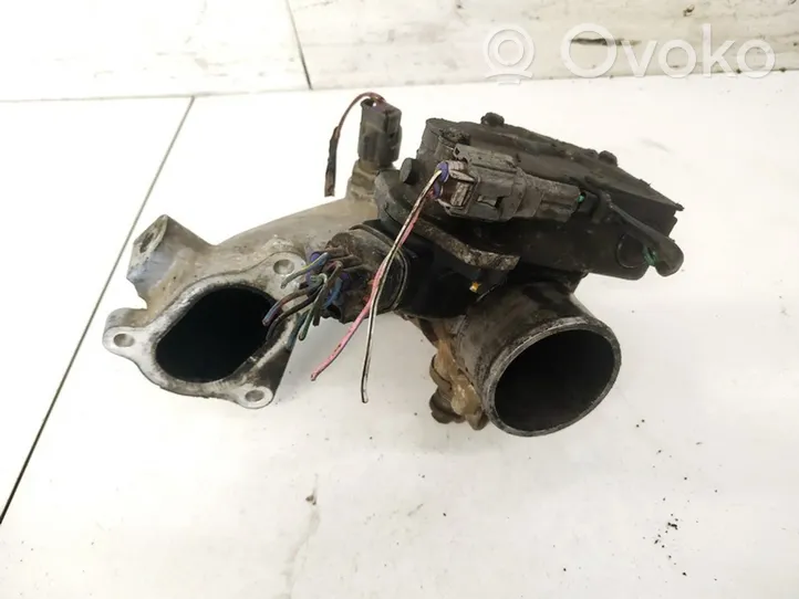 Toyota Avensis Verso Droselinė sklendė 8967221020