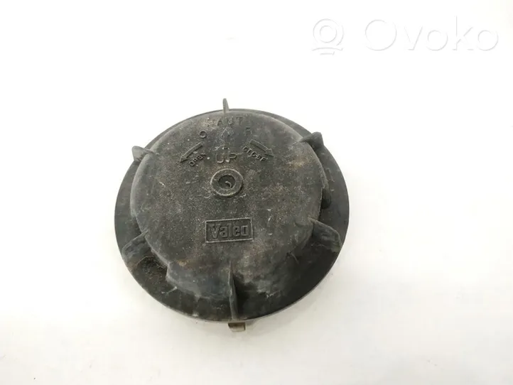 Renault Megane II Osłona żarówki lampy przedniej 89001811