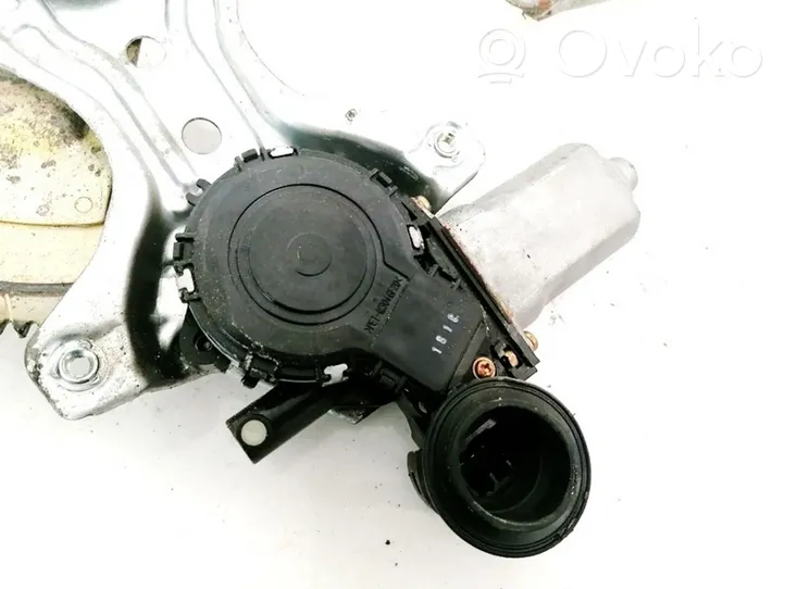 Toyota Avensis Verso Takaoven ikkunan nostomoottori 8572044050