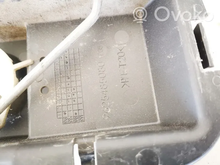 Citroen Xsara Kita išorės detalė 9625485080