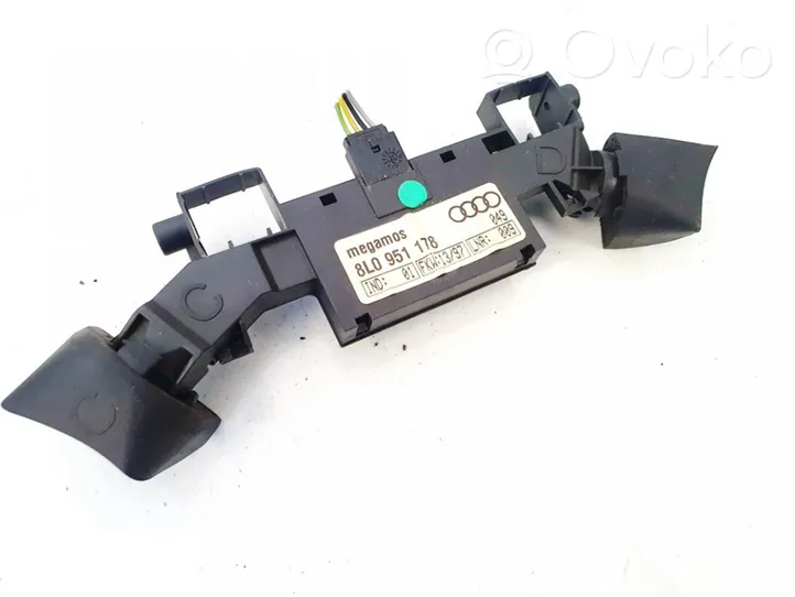 Audi A3 S3 8L Unidad de control/módulo de alarma 8l0951178