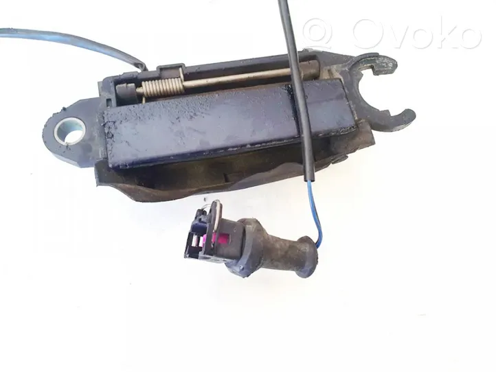 Audi A3 S3 8L Maniglia esterna per portiera anteriore 4a0837205