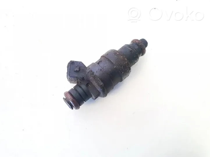 Renault Espace III Injecteur de carburant 863409