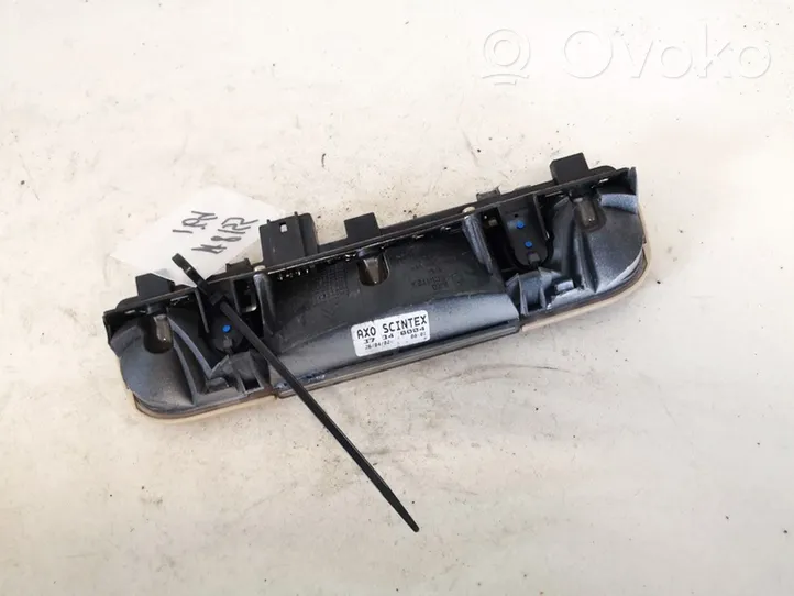 Peugeot 607 Lampka podsufitki tylna 37340004