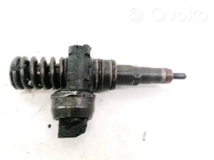 Seat Ibiza III (6L) Injecteur de carburant 045130073T