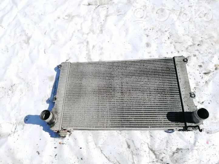 Toyota RAV 4 (XA30) Chłodnica powietrza doładowującego / Intercooler 