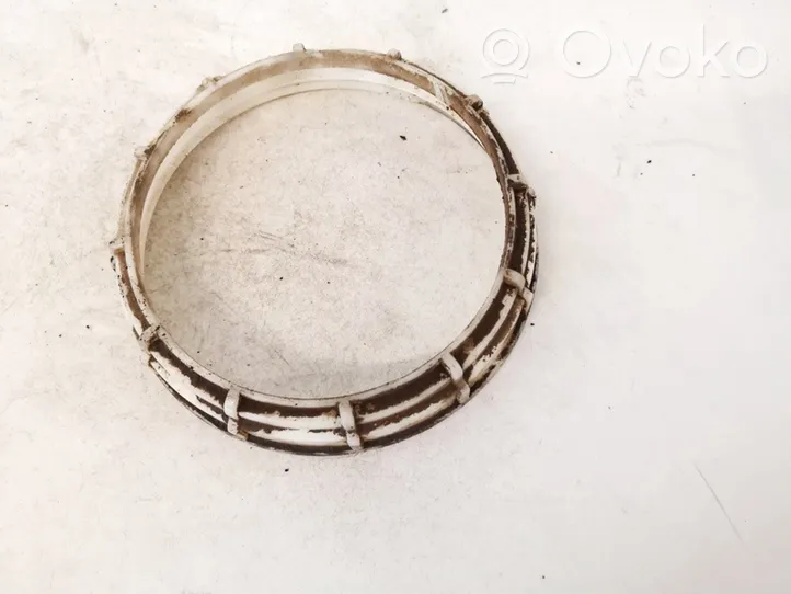 Alfa Romeo 147 Bague de verrouillage pour réservoir de carburant 