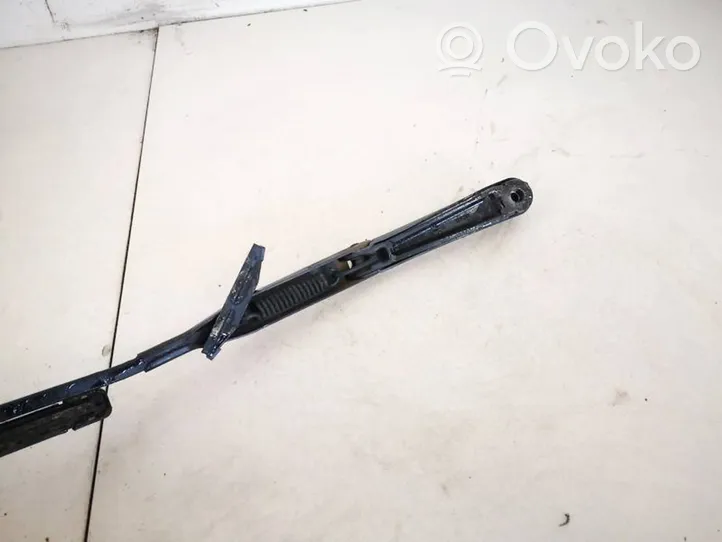 Opel Astra G Front wiper blade arm 90559553