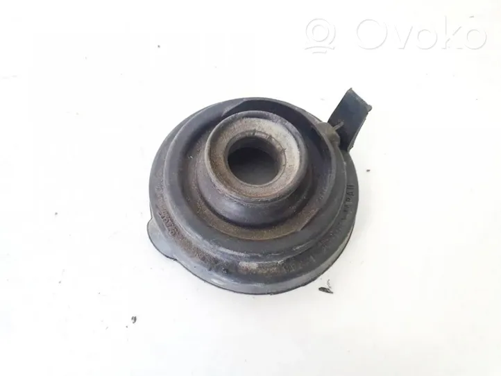 Mitsubishi Colt Guardapolvo de faro delantero/faro principal 10037776L