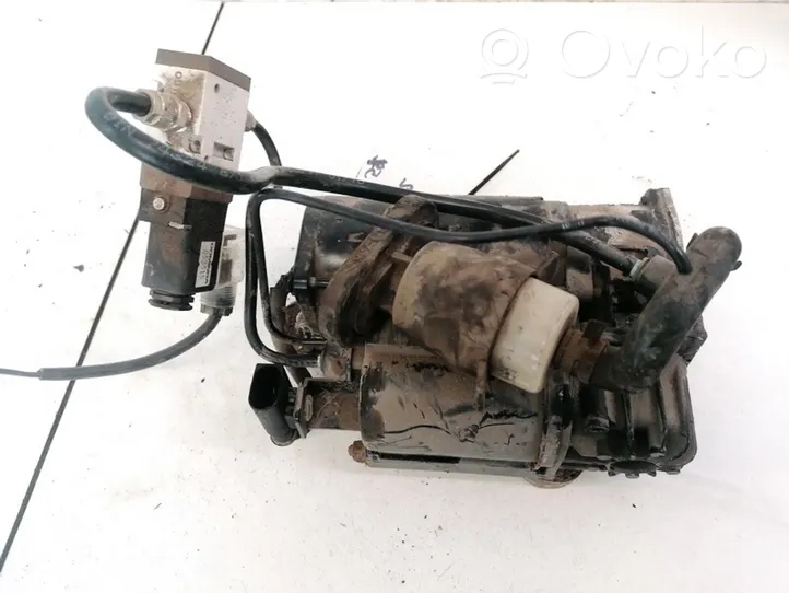 Iveco Daily 40.8 Air suspension compressor/pump 