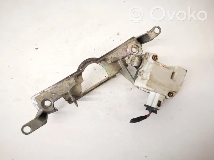 Volkswagen Polo III 6N 6N2 6NF Central locking motor 6q6827601a