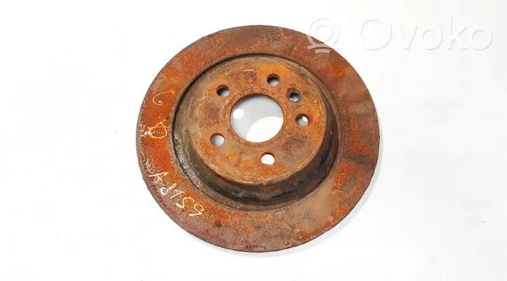 Volvo V70 Rear brake disc neventiliuojamas