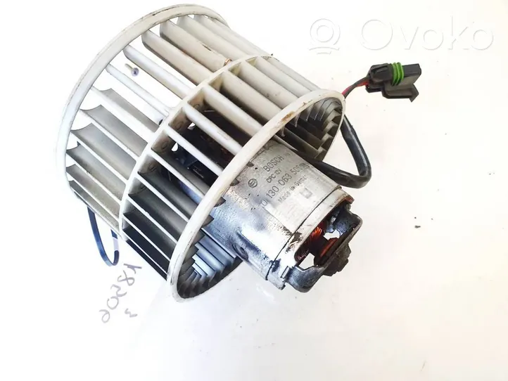 Renault Espace III Ventola riscaldamento/ventilatore abitacolo 0130063506