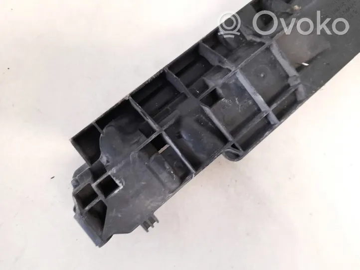 BMW 3 E90 E91 Soporte de montaje del radiador 1710752491410